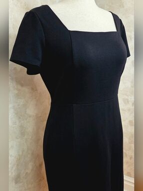 Ann Taylor Black Sheath Dress Structured Square Neck Size 10 Classic Work Office